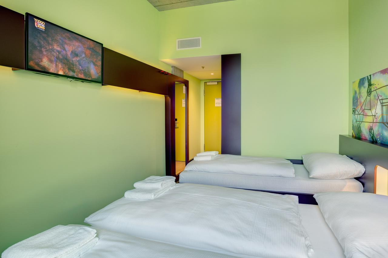 Hotel Meininger East Side Gallery