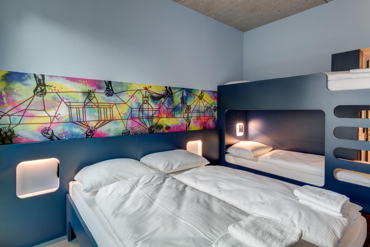 Meininger East Side Gallery Hotel Berlin