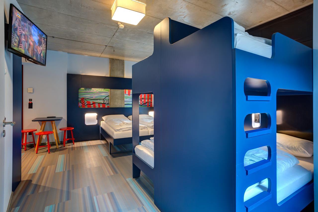 Meininger East Side Gallery Hotel Berlin